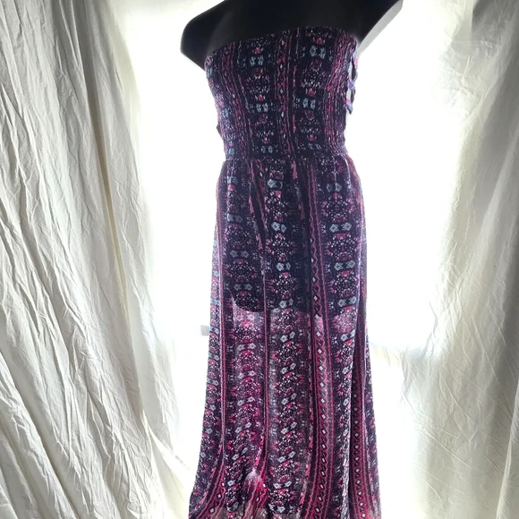 Beautiful Tiare Hawaii Dress NWT - Picture 2 of 11